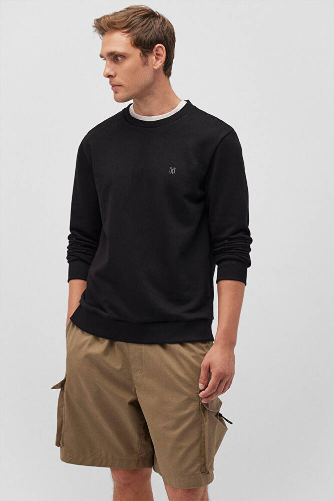 Erkek Bisiklet Yaka Sweatshirt 065751-900 Siyah 